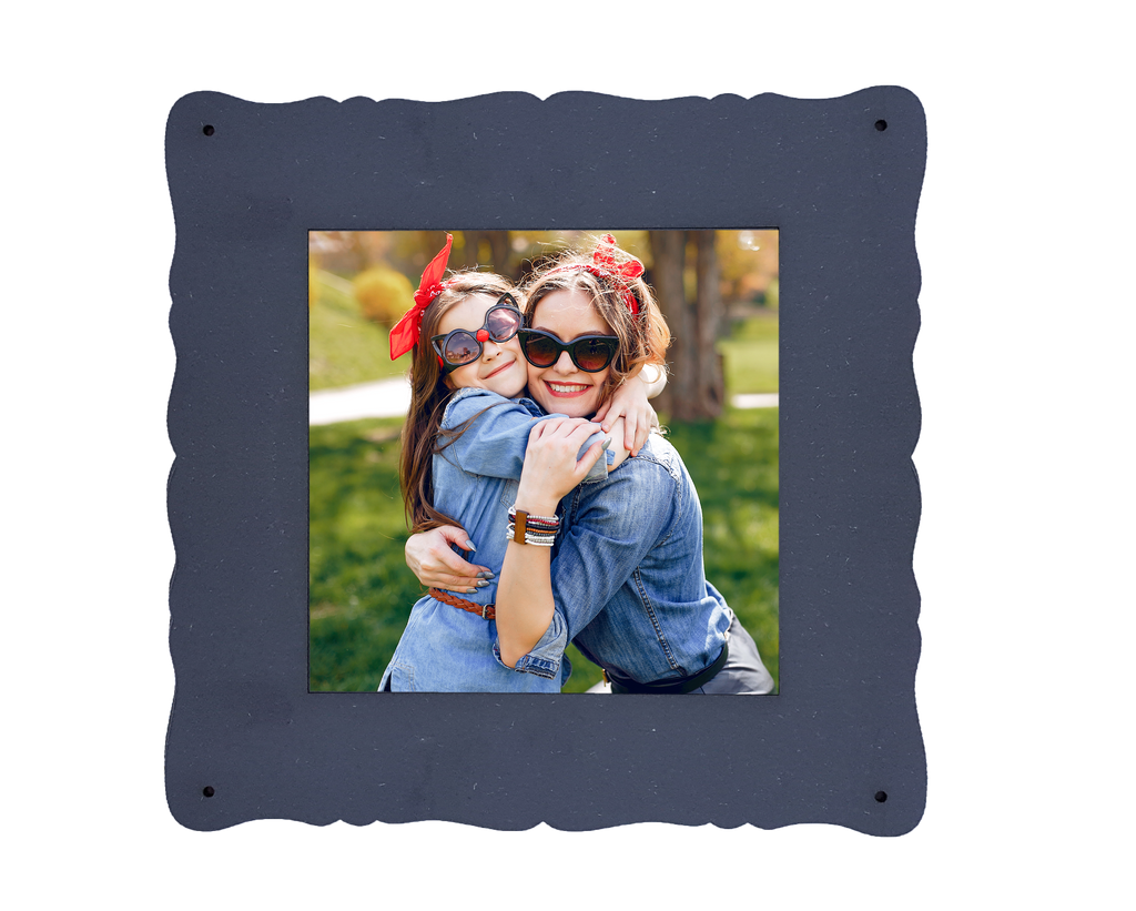 לוח MDF שחור אינסטגרם 30×30 ס״מ – תמונה אחת בעיצוב אישי