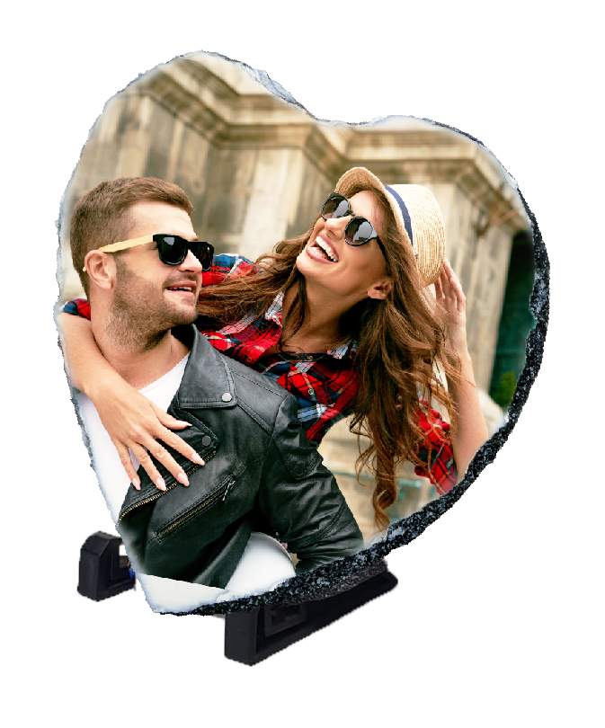 אבן בזלת בצורת לב