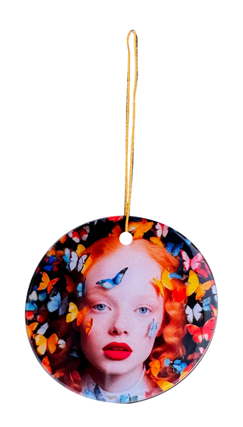 זכוכית דקה עגולה לתלייה בקוטר 73 מ״מ עם תמונה אישית ושרוך זהב